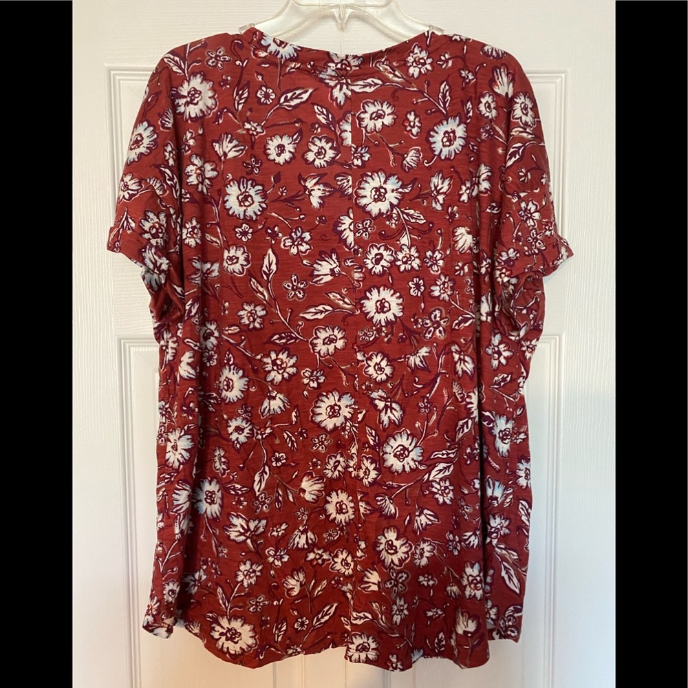 Brand New Maurice’s Floral Top Size 2X - Picture 4 of 9
